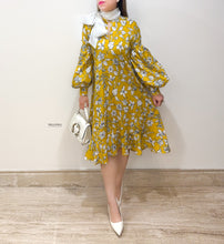 Load image into Gallery viewer, Rabab | Midi Dress
