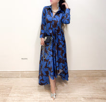 Load image into Gallery viewer, Saiyaara Drape Maxi
