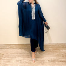 Load image into Gallery viewer, Masoom Tunic Set
