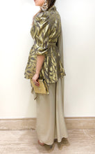 Load image into Gallery viewer, Beige Peplum Sari
