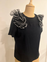 Load image into Gallery viewer, Black applique t shirt
